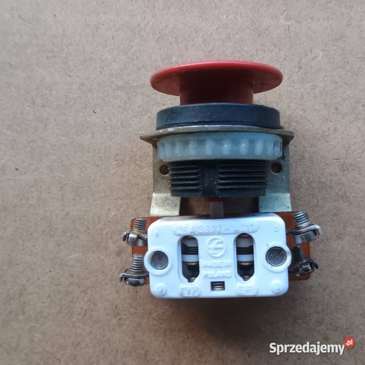 Osprzęt elektryczny różny przyciski łaczniki małopolskie