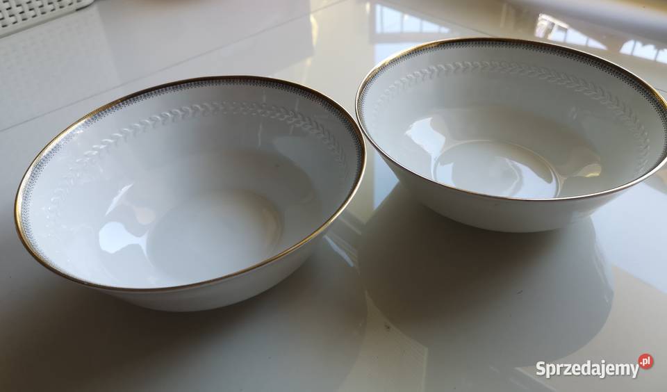 Salaterka misa porcelanowa 2 sztuki vintage Porcelana i szkło kujawsko-pomorskie Toruń