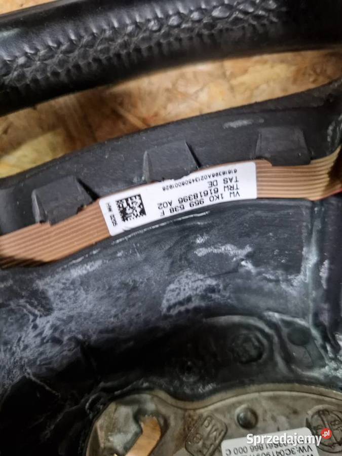 Kierownica multifunkcyjna vw passat b6 vw golf V Wyposażenie wnętrza Złotoryja