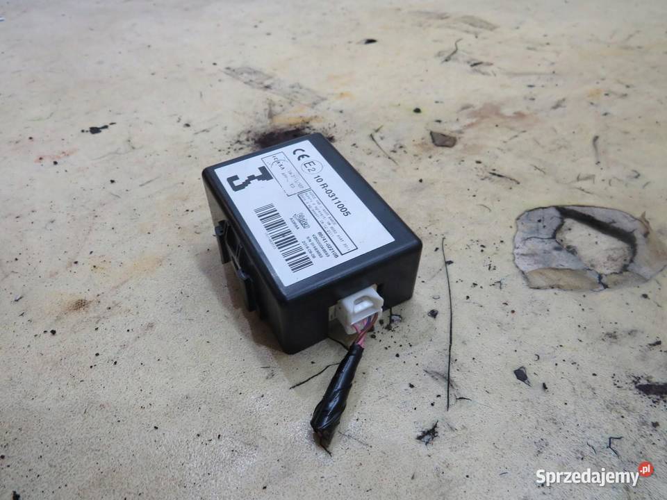 MODUŁ DRZWI AURIS II LIFT 8974102210B osobowe sprzedam