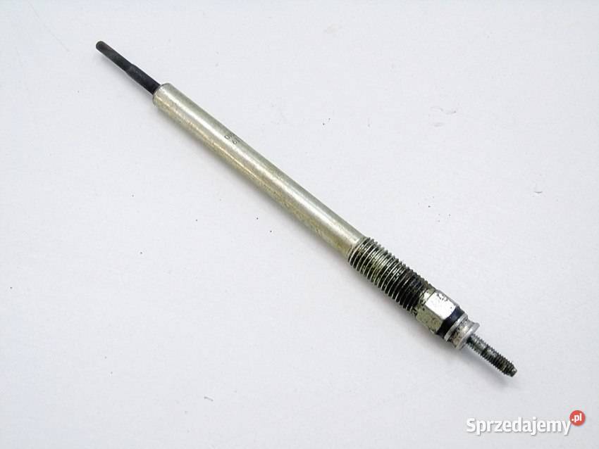 Świeca żarowa 22 D4D Avensis Rav4 Corolla Verso osobowe Sosnowiec