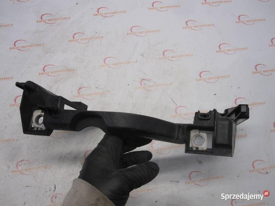 BMW E60 03r mocowanie ślizg lampy lewy przód Karoseria świętokrzyskie Kielce