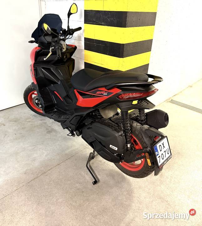Odstąpię leasing na praktycznie nową Aprilię SR dolnośląskie