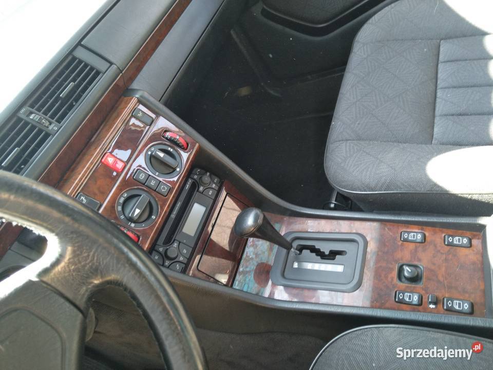 Mercedes W124 Eklasa 30D książka serwisowa ASO małopolskie Trzebinia