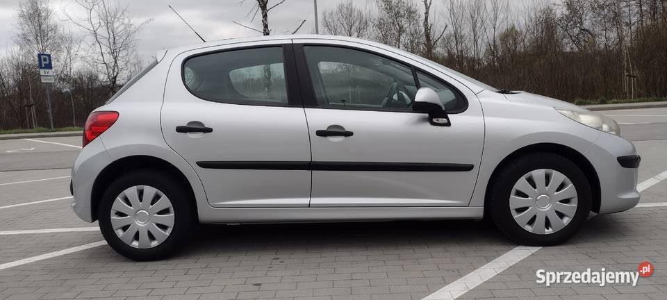 Peugeot 207 14 peugoet salon 14 16v benzyna 112 małopolskie