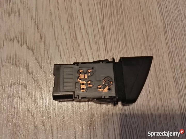 MAZDA PREMACY 323 WŁĄCZNIK ŚWIATEŁ AWARYJNYCH Międzychód