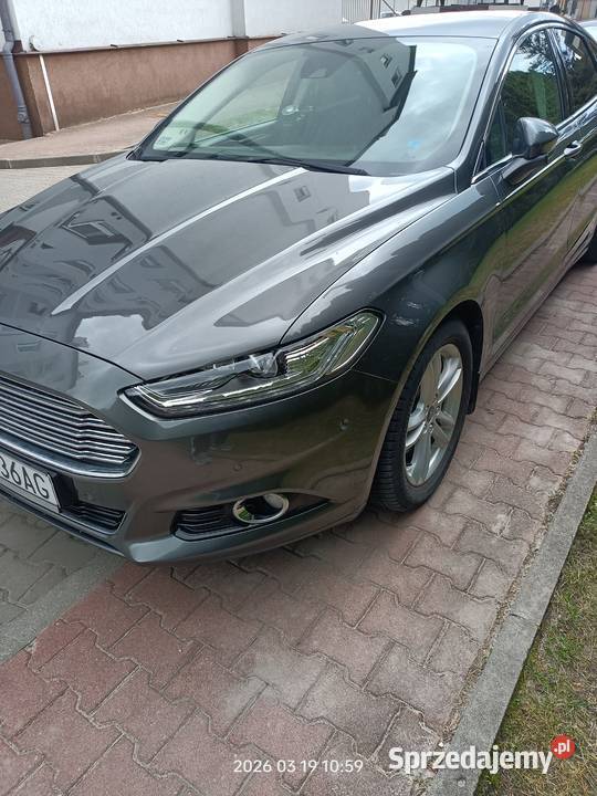 Sprzedam ford mondeo MK5 160 2015 r benzyna aluminiowe felgi Kielce sprzedam
