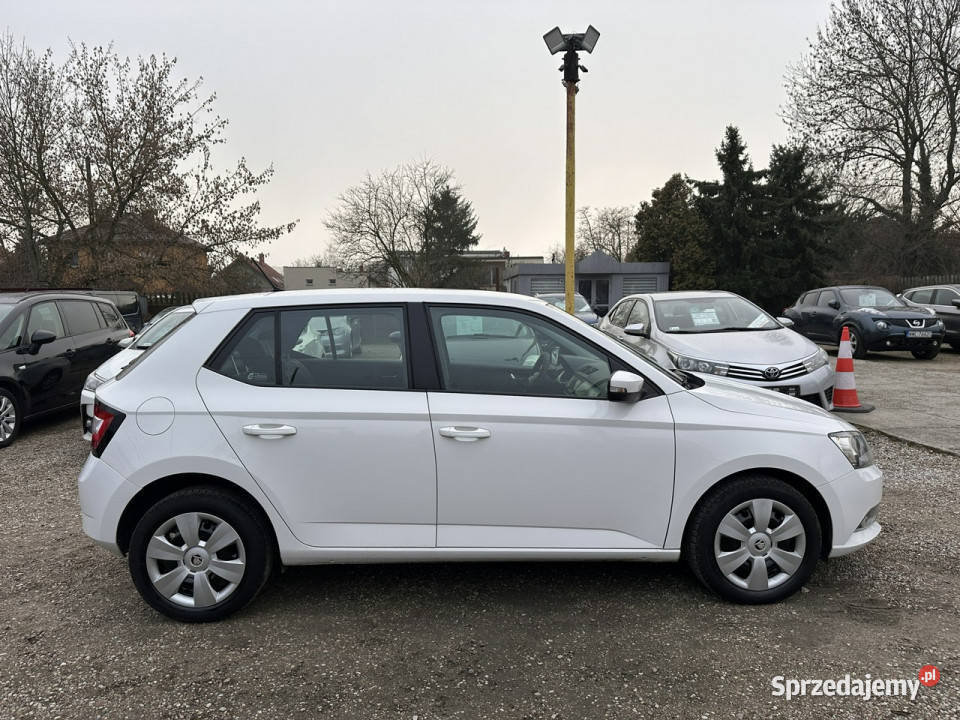 koda Fabia 10 TSI 95Faktura VAT 23Salon I gniazdo USB Warszawa