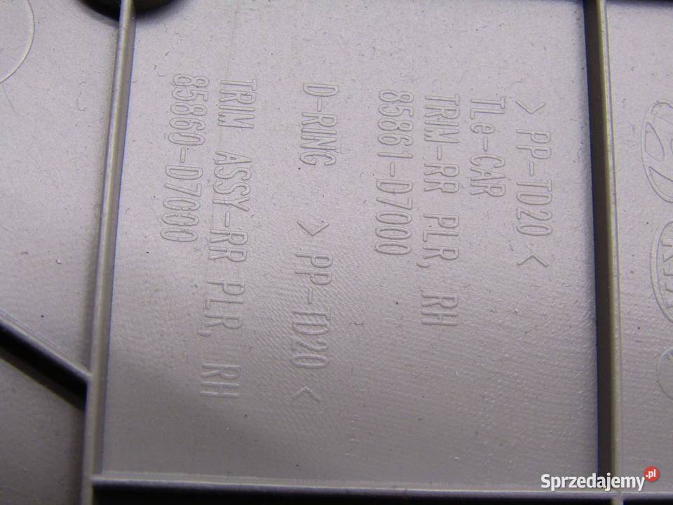 OSŁONA POSZYCIE SŁUPKA PRAWY TYŁ HYUNDAI TUCSON