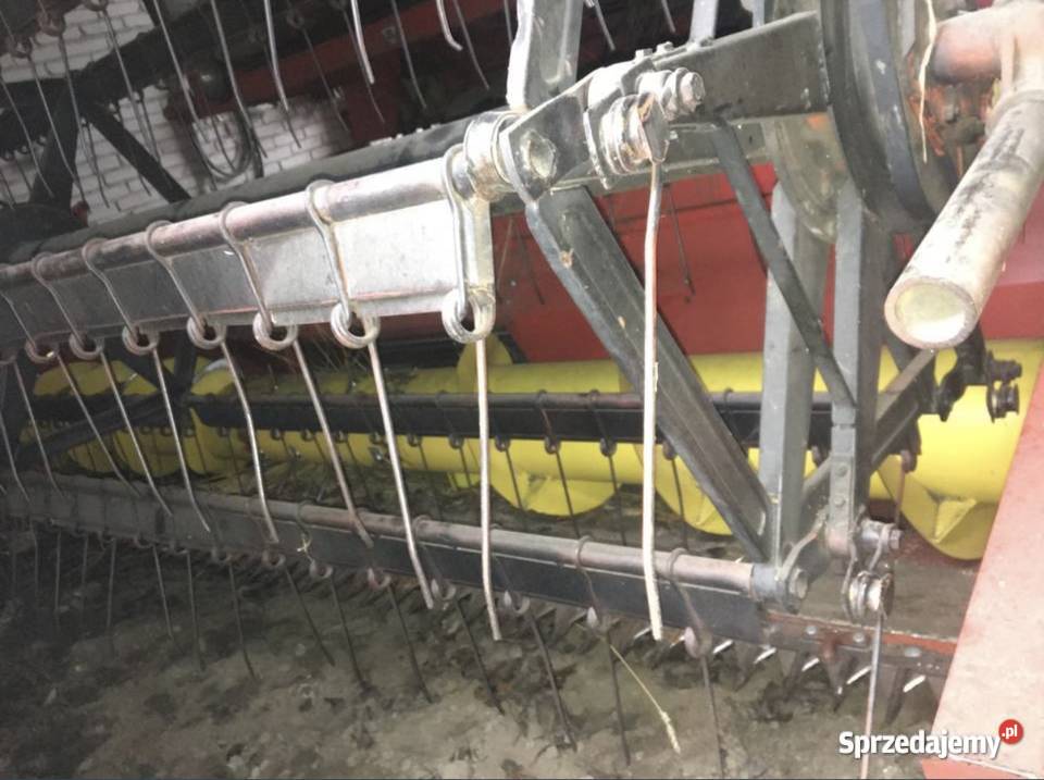 Sprzedam kombajn bizon Rekord Kabina Garbów