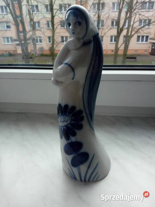 Figurka Rosja dziewczyna wysoka Porcelana i szkło zachodniopomorskie Choszczno