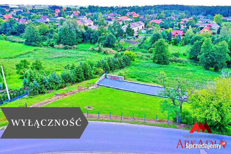Grunt 900m2 Wieniec