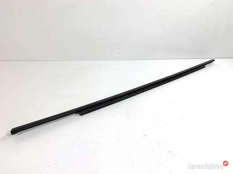 LISTWA ZGARNIAJĄCA TYŁ PRAWY AUDI A6 C8