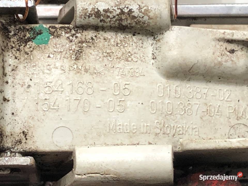 KIERUNKOWSKAZ PRAWY PRZÓD BMW F11 7154168 0917