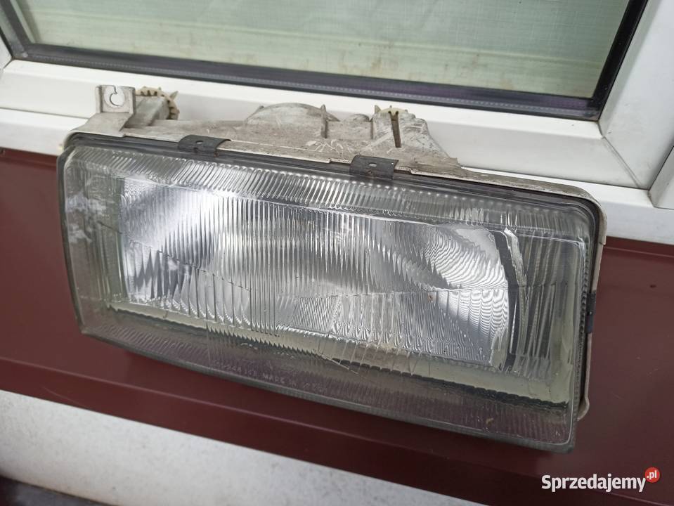 Skoda Felicia LIFT FL lampa przednia prawa łódzkie Sieradz sprzedam