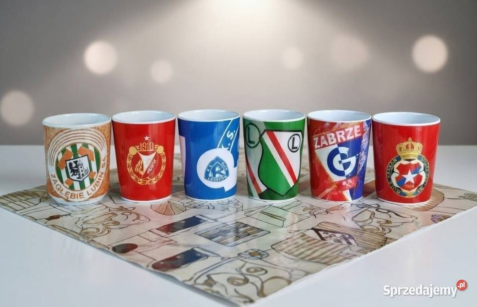 Zestaw prezentowy kibica Ekstraklasa 6 kubków Warszawa