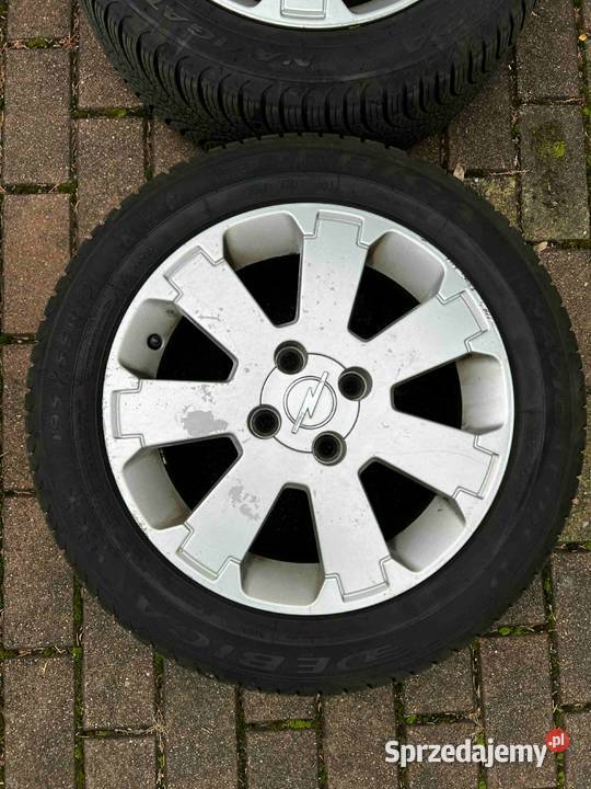 Sprzedam opony z felgami Dębica Navigator 15