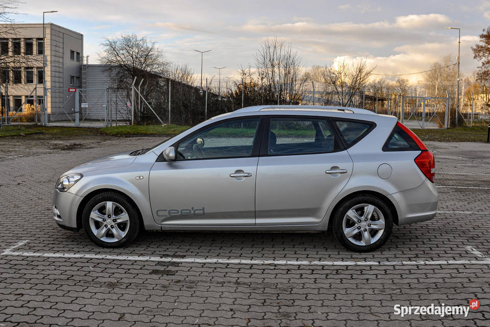 Kia Ceed 16CRDI Lift 2012 r Salon 1 właściciel nieuszkodzony Wrocław