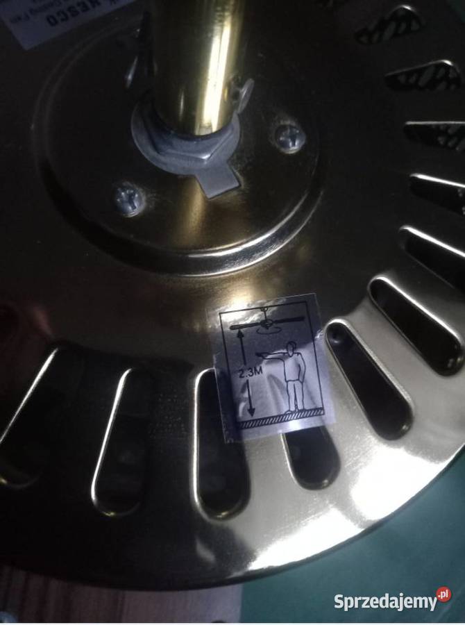 Żyrandol z wiatrakiem NESCO małopolskie sprzedam