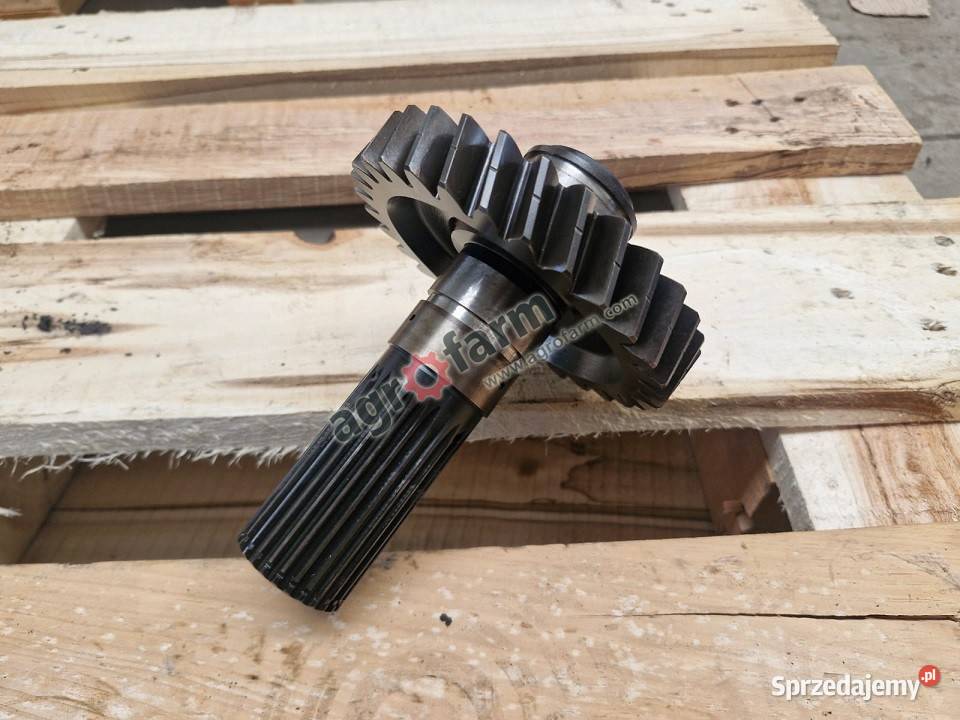 Wałek skrzyni biegów Massey Ferguson 6245 6260 dolnośląskie Byków