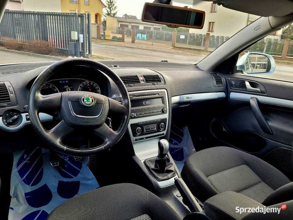 Skoda Octavia SCOUT 4 X 4 Pionki sprzedam