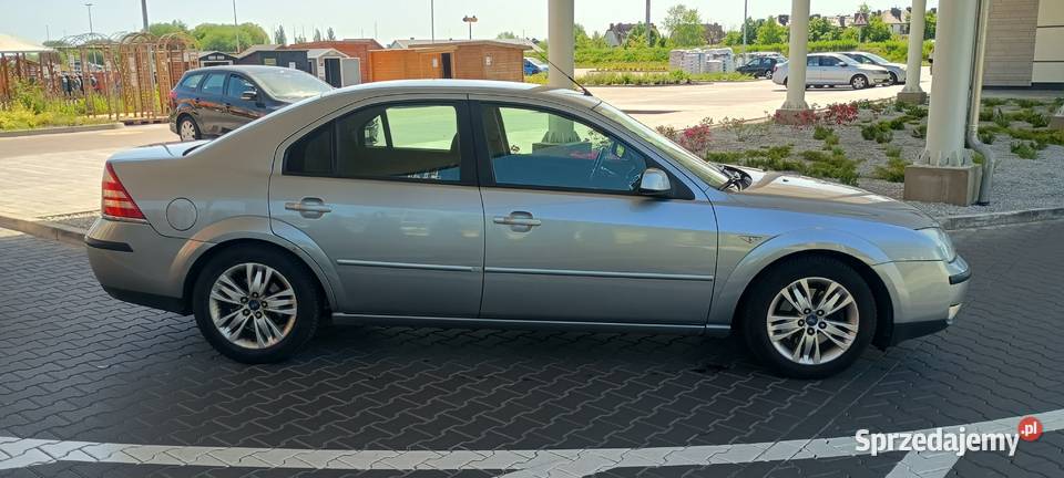 MONDEO MK3 18 BENZYNA KLIMA AUTO 4 EL SZYBY Sedan / Limuzyna