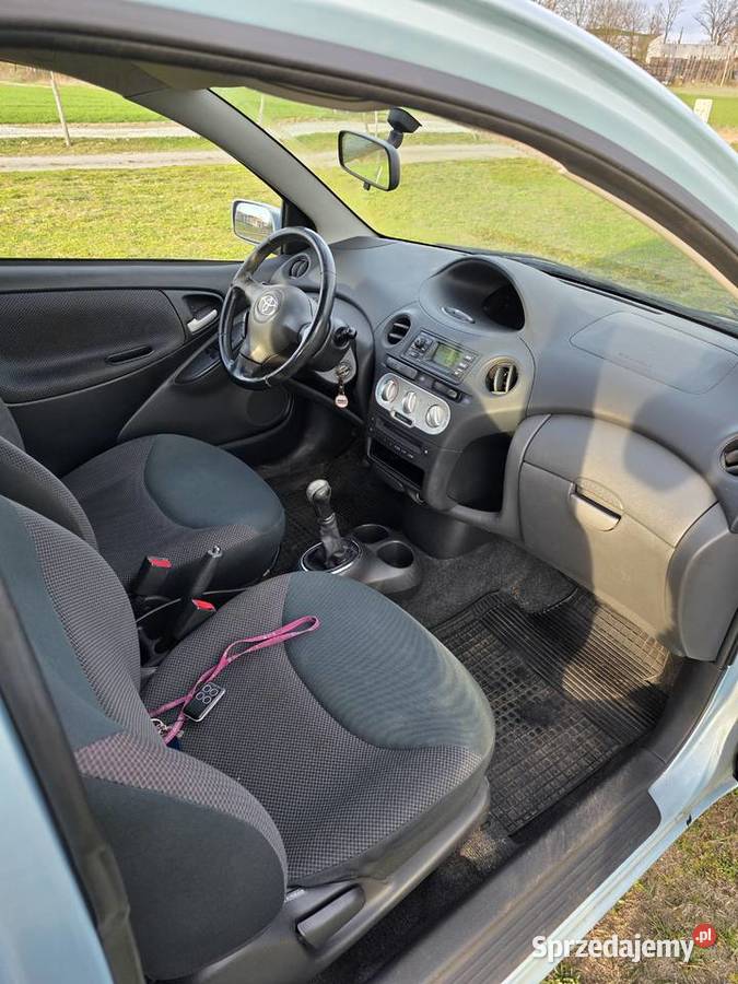 Toyota yaris 11KM