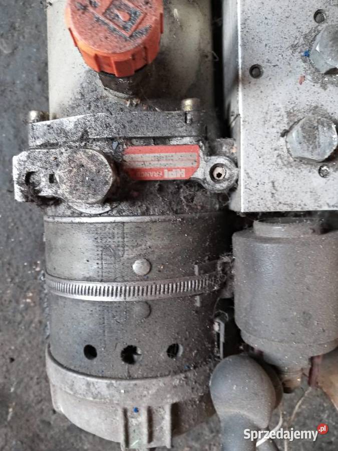 pompa hydrauliczna 12v plus dwa silowniki