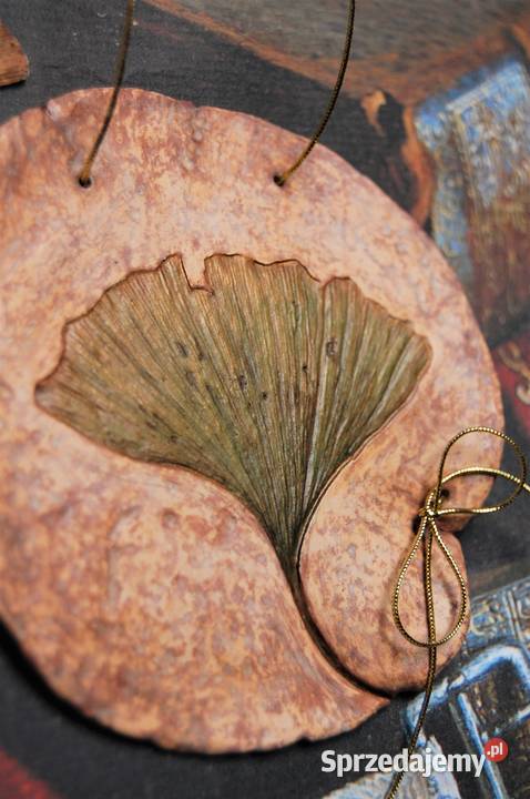 Miłorząb japoński gingko biloba liść zawieszka z