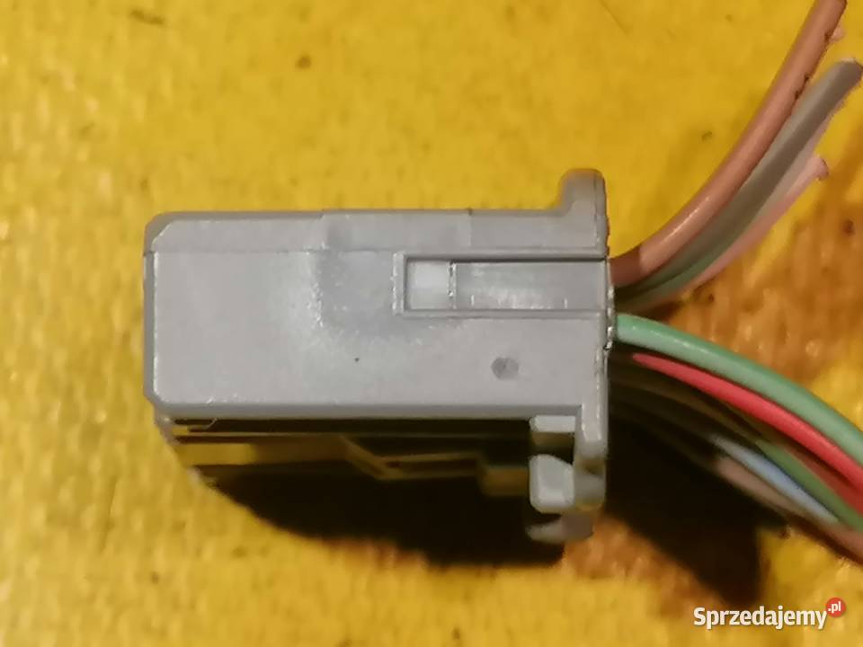 wtyczka wyświetlacza 1379668 Renault Megane 3 Piotrków Trybunalski