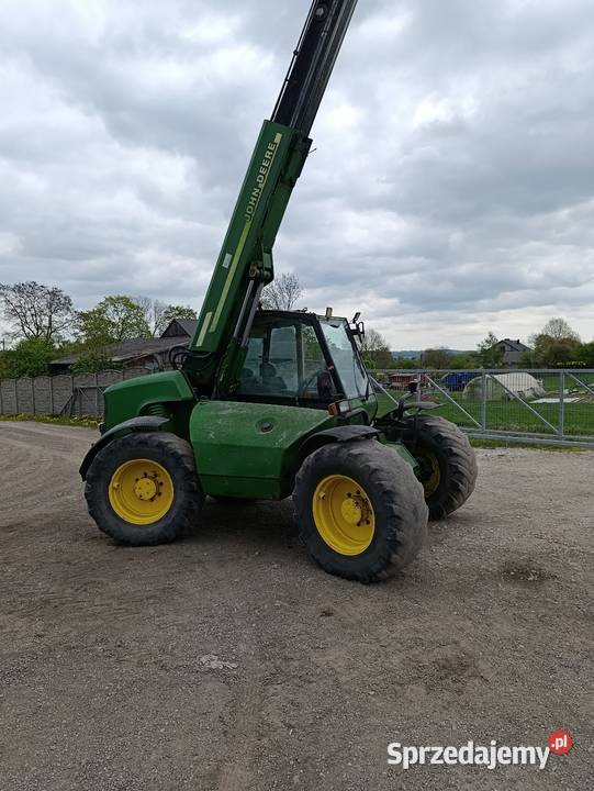 Ładowarka teleskopowa John Deere 3200 JCB Książ Wielki