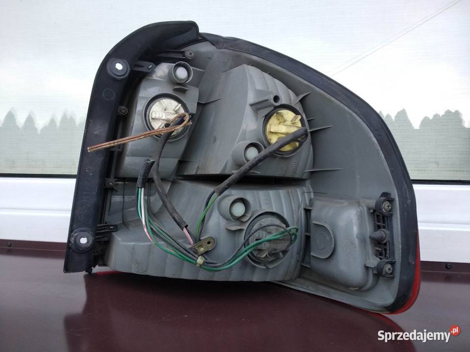 Hyundai Santa Fe I 1 lampa tył tylna oryginał łódzkie Sieradz