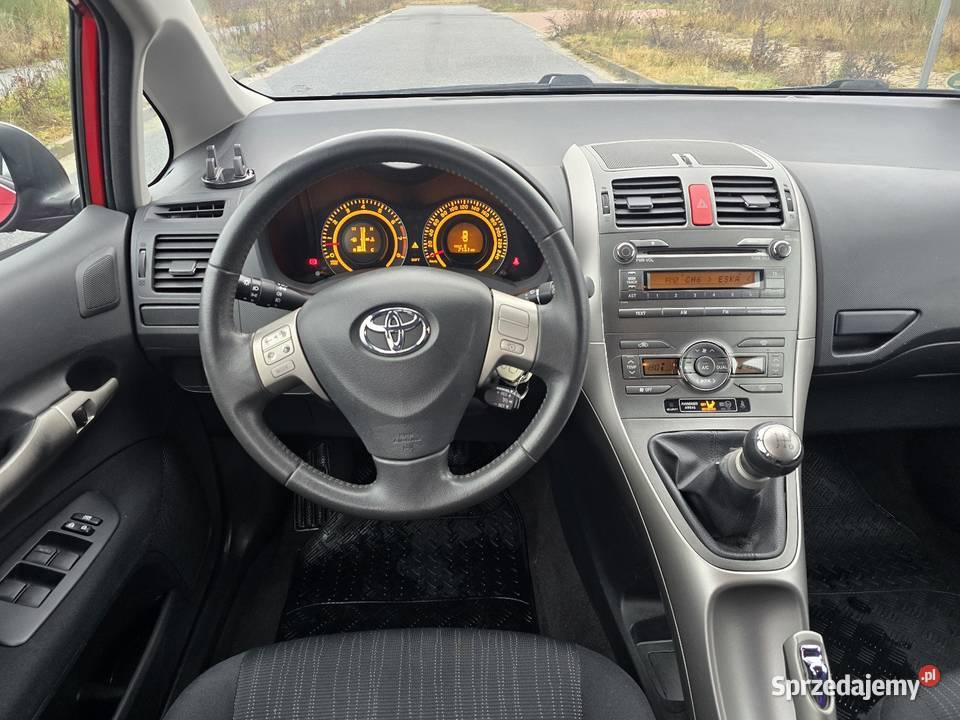 Toyota Auris 16 super stan pierwszy właściciel Auris Żary