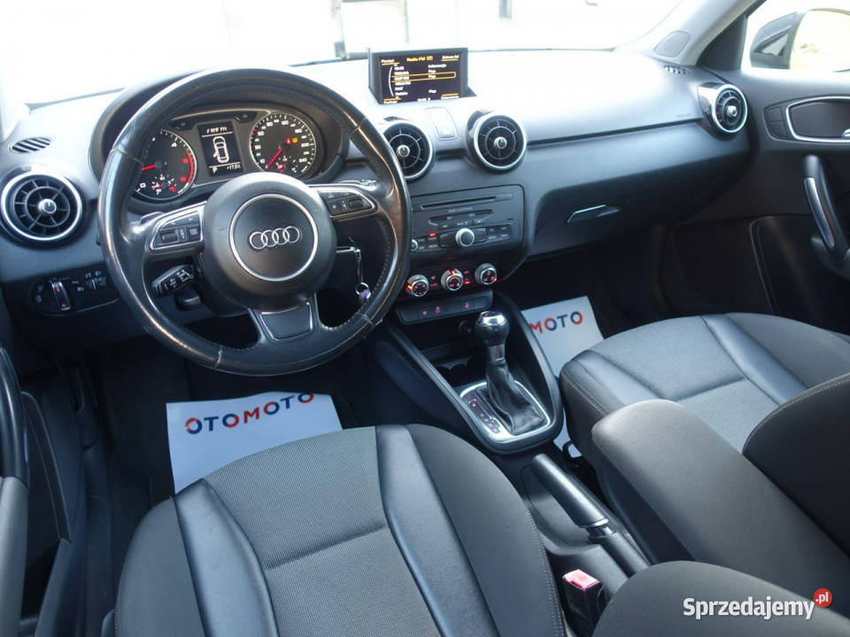 Audi A1 Sportback 16D Klimatronik Navi Alu wspomaganie kierownicy Częstochowa sprzedam