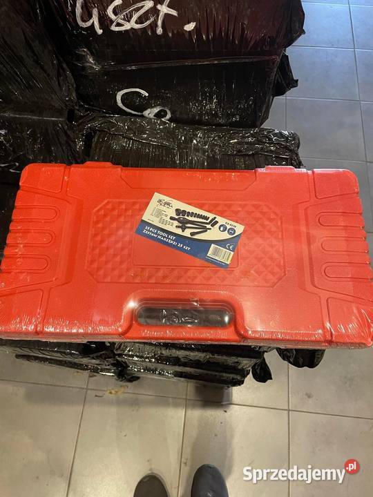 Zestaw kluczy 25 elementów 109zl Szwecja