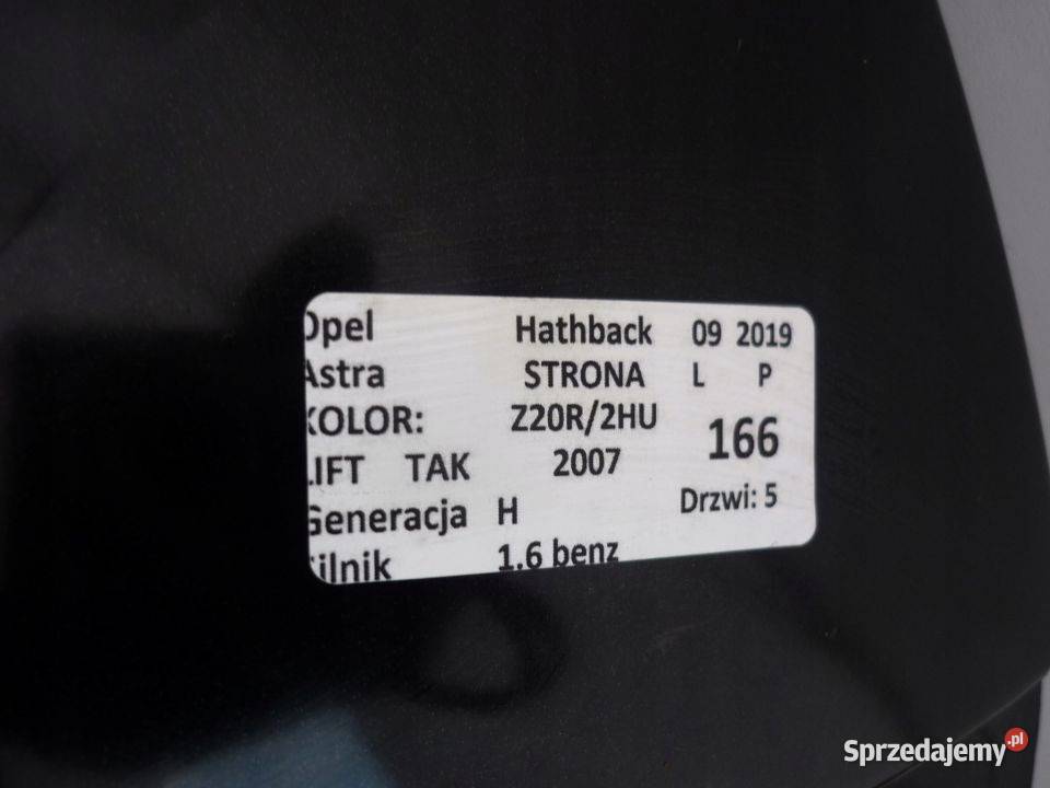 KLAPA TYŁ Z20R2HU OPEL ASTRA H LIFT osobowe Zbierkowo sprzedam