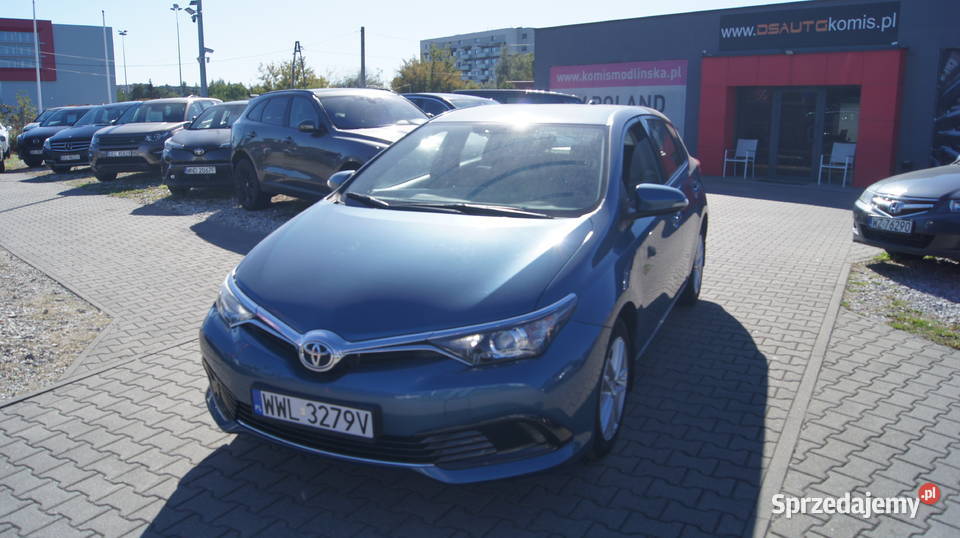 Salon polska mały przegieg MP3 Auris Warszawa