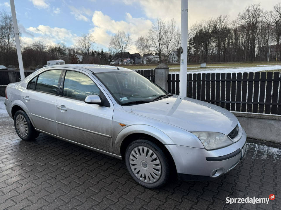 Ford Mondeo 18 benzyna 125 zarejestrowany Mk3 Rok produkcji 2001 Bolesławiec sprzedam