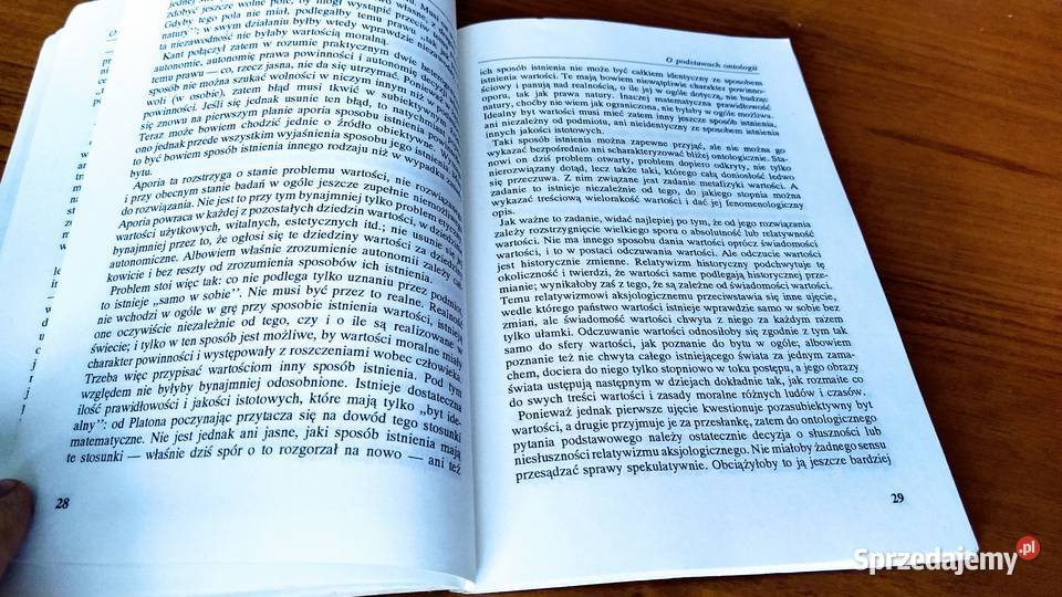 O podstawach ontologii Cele i drogi analizy Gdańsk