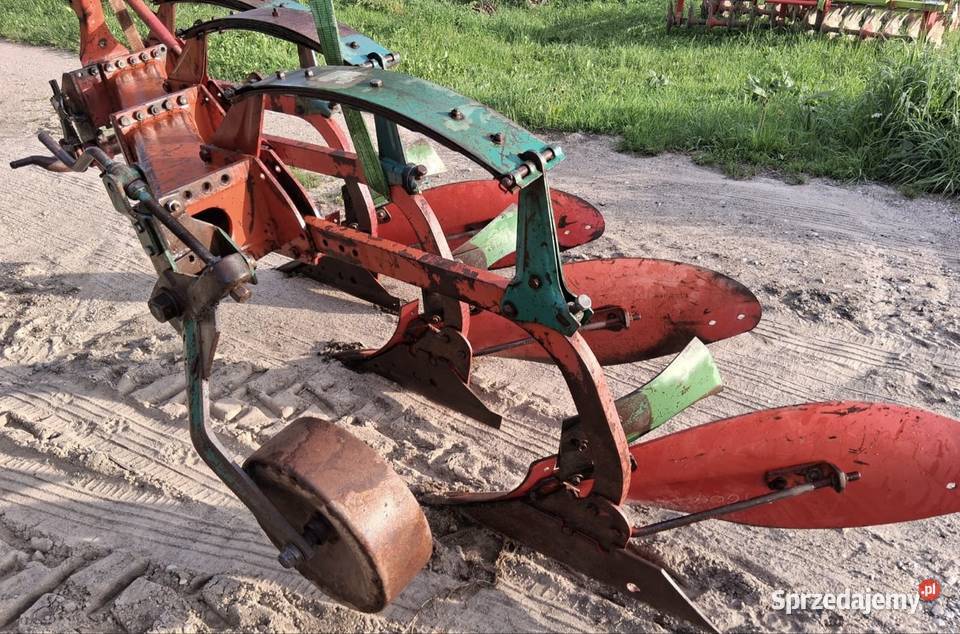 Plug kverneland vario 85 obracany Sejny sprzedam