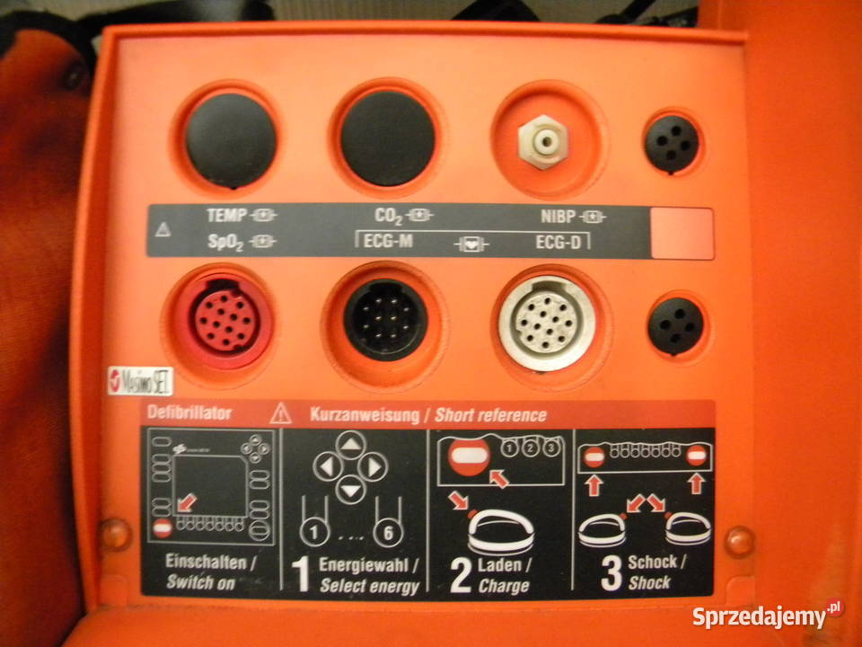 Defibrylator Corpuls 816 sprawny z paszportem