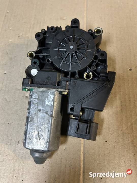 Silniczek szyby lewy przód Audi a3 8L 119024113 Grudziądz