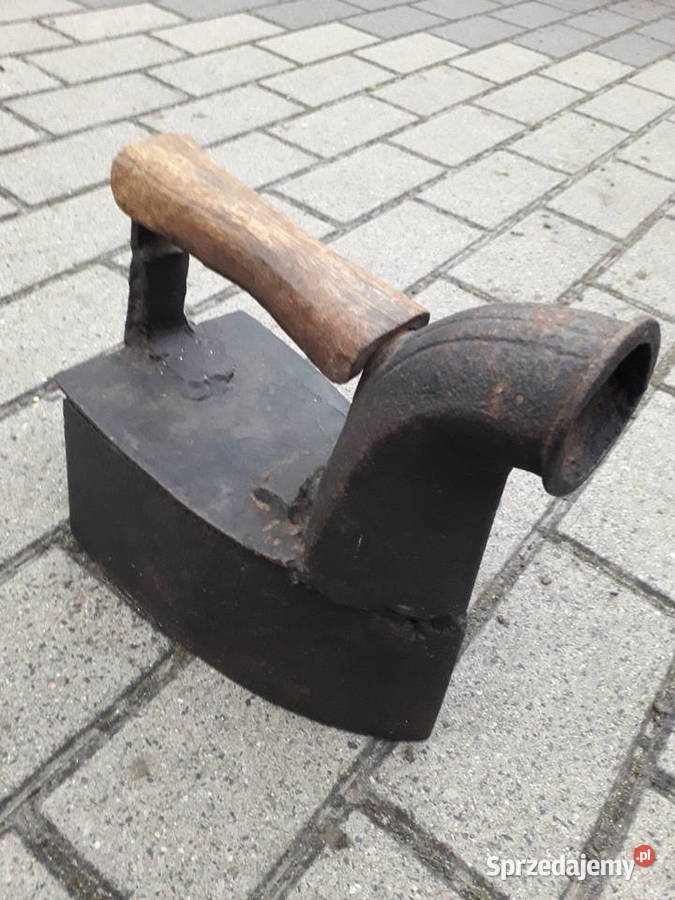 Zabytkowe żelazko na wegiel z kominem Antyki, Sztuka, Kolekcje Warszawa sprzedam
