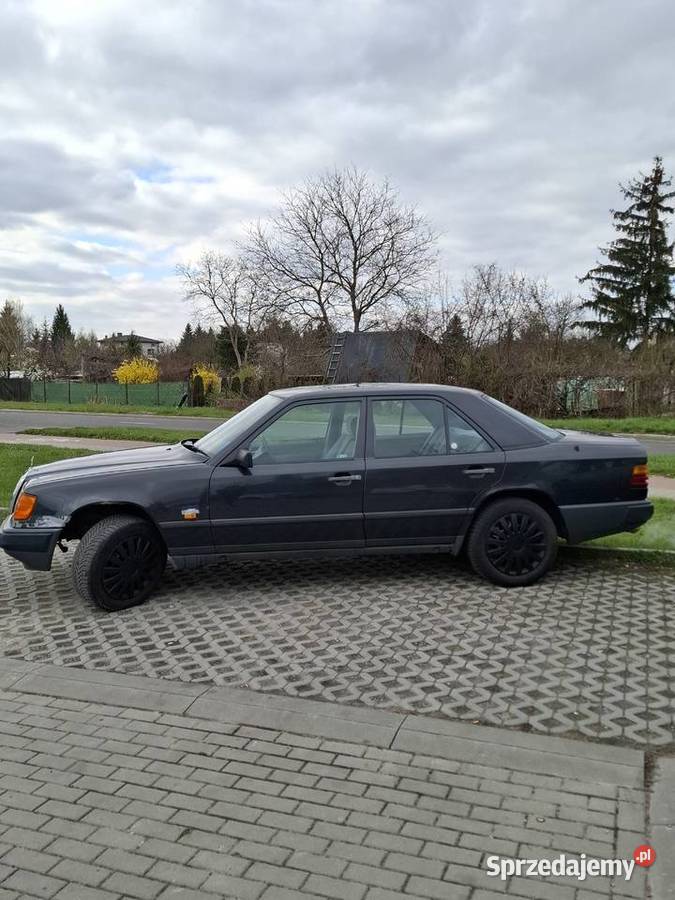 Sprzedam mercedesa w 124 20 b g 102KM Zamość