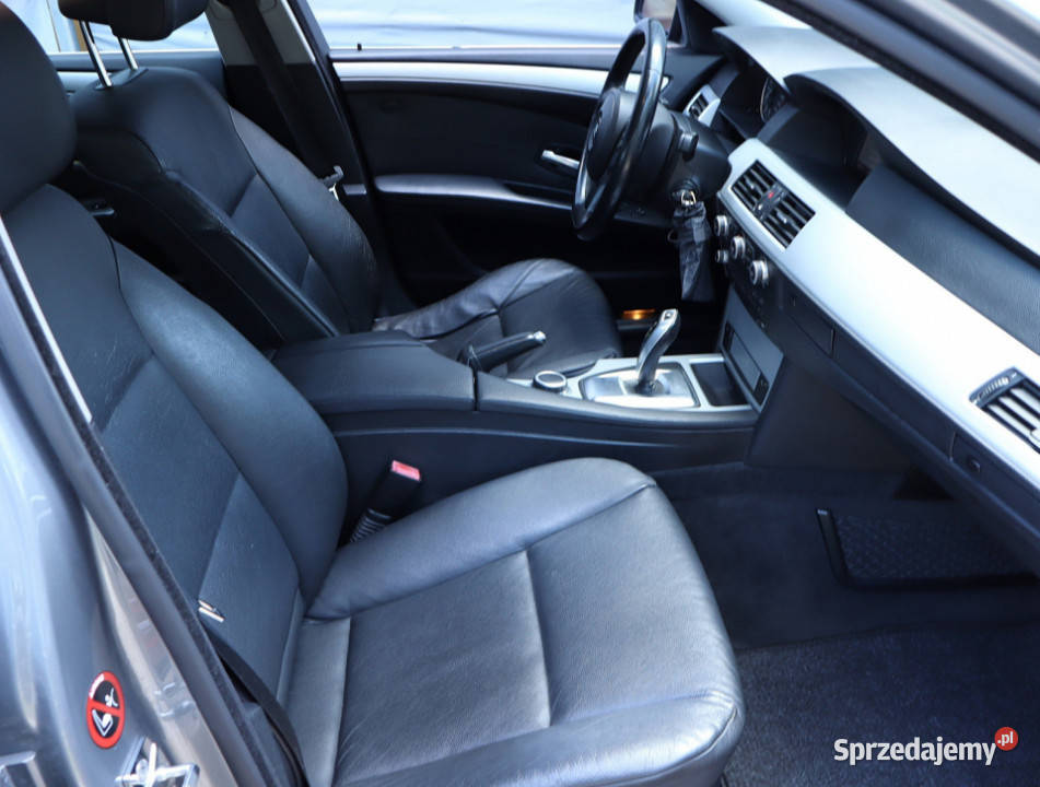 BMW 5 525d skórzana tapicerka