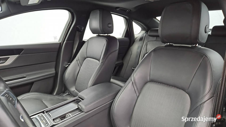 Jaguar XF 20 i4D Prestige aut Z Polskiego Salonu mazowieckie Warszawa