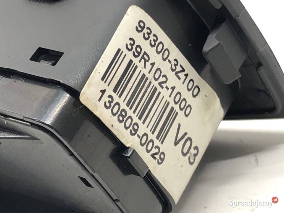 WŁĄCZNIK ŚWIATEŁ HYUNDAI i40 933003Z100 PRZYCISK