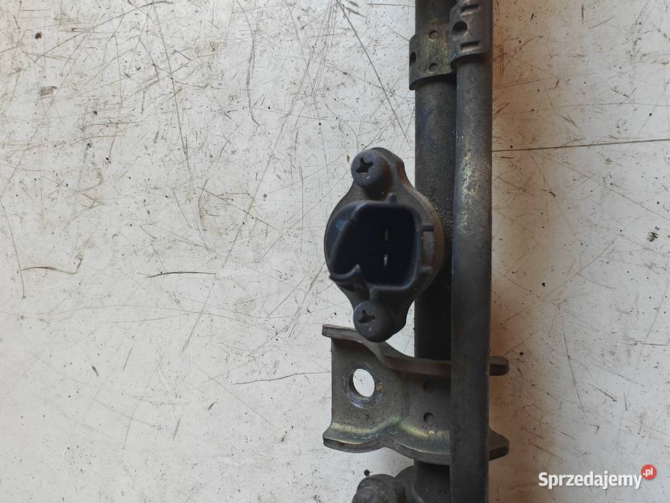 Listwa wtryskowa nissan primera 18 16v