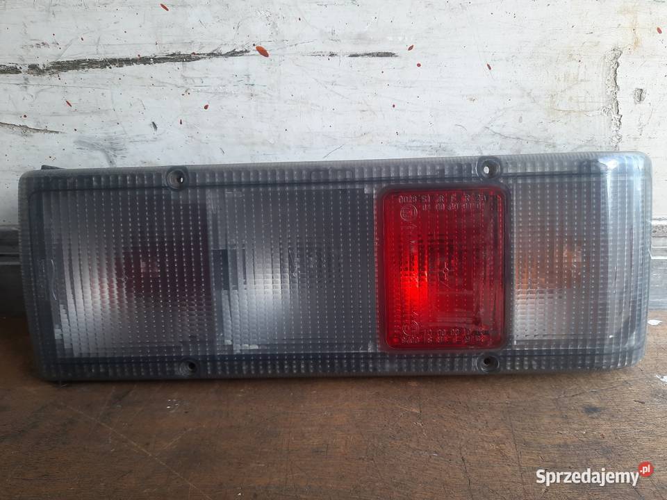 Lampa do przyczepy kempingowej kampera Skokowa