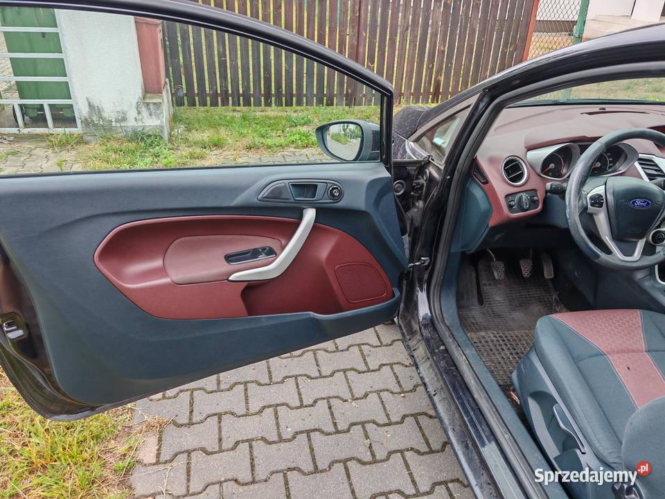 Ford Fiesta 2009 3drzwiowy komplet kół zimowych sprzedam